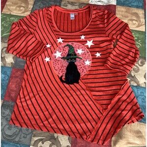 Black Cat Sequin Bling Halloween Shirt Thomas & Olivia Brand Size S Uneven Hem